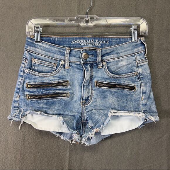 American Eagle High Rise Shortie | Size 2 zipper on front - Picture 1 of 12